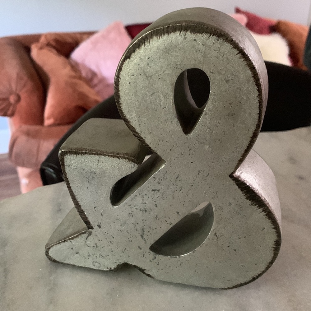 Decorative Ampersand